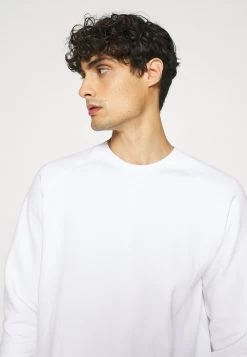 Qualité Excellente Pier One 2er Pack CREW NECK – Sweatshirt Sweats & Hoodies Col Rond Homme 19 Qualité Excellente Pier One 2er Pack CREW NECK – Sweatshirt Sweats & Hoodies Col Rond Homme -Fashion Soldes a5485bef5ad44f4282ce09e954d19f56