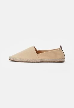 Pier One Prix Équitable RENA ESPADRILLE UNISEX – Espadrilles Chaussures Basses Rond -Fashion Soldes a5502e5541174ffa825dc4aeccb6b9af