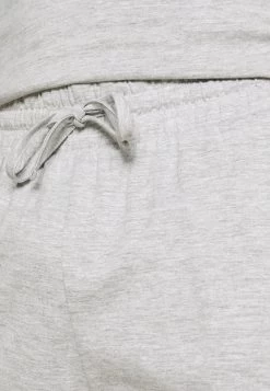 Prix Jamais Vus Pier One Pyjama Pyjamas Haute Homme 16 Prix Jamais Vus Pier One Pyjama Pyjamas Haute Homme -Fashion Soldes a83edef6e9e0457ea5bdb334fdfb37c8