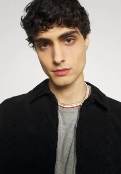 Pier One T-shirt Basique Assurance De L’Authenticité T-shirts Col Rond Homme 11 Pier One T-shirt Basique Assurance De L’Authenticité T-shirts Col Rond Homme -Fashion Soldes a94ad9ce37f04845a80bec343ce556b2