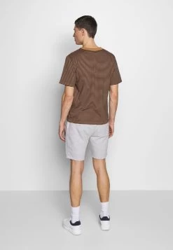 Pier One 2 PACK – Short – Light Grey /black Qualité Garantie 100% Pantalons Normale Homme 15 Pier One 2 PACK – Short – Light Grey /black Qualité Garantie 100% Pantalons Normale Homme -Fashion Soldes a95507bb1b644136a259c68258b032f4