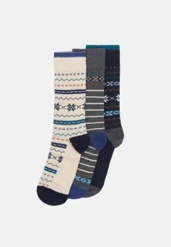 50% Off De Vente Pier One 3 PACK – Chaussettes Sous-vêtements Chiné Homme -Fashion Soldes ad929b1605b54fde83693688795007b9 2