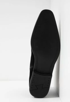 Prix Dynamité Pier One Bottines à Lacets Boots Et Bottes Carré Homme -Fashion Soldes b0481167a8c4473d964a04c2922ad5f7