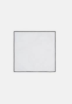 Prix Légers Pier One SET – Mouchoir De Poche Pochettes De Costume Couleur Unie Homme -Fashion Soldes b26a51d4ab0f45c7b8d21b75232bcc2f