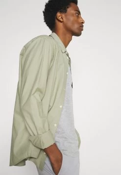 Pier One Débardeur Prix Dégriffé T-shirts Encolure Large Ronde Homme -Fashion Soldes b30350ae1602458791556adc815c9da4