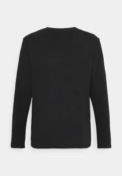 Pier One 50% Off De Vente T-shirt à Manches Longues T-shirts Col Rond Homme 14 Pier One 50% Off De Vente T-shirt à Manches Longues T-shirts Col Rond Homme -Fashion Soldes b5983ea91b8e45e1900de92d6eb4133f