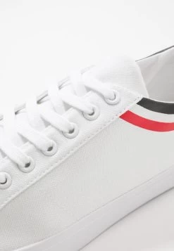 Soldes En Ligne Pier One UNISEX – Baskets Basses Sneakers Rond -Fashion Soldes b63d6b7f99c14d29a5881d57b7d25f10