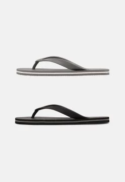 Pier One En Promotion 2 PACK – Tongs Sandales Et Tongs Ouvert Homme 13 Pier One En Promotion 2 PACK – Tongs Sandales Et Tongs Ouvert Homme -Fashion Soldes b6cbb74cef224753a7b0014a6c9b5ce5 1