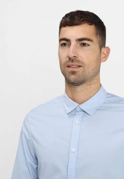 Pier One 2 PACK – Chemise Classique Prix Exclusifs Costumes & Cravates Col Kent Homme -Fashion Soldes b6ee3598b6984fac95e4aa81de041243