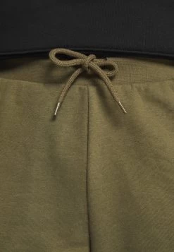 Pier One Un Tarif Préférentiel Pantalon De Survêtement Shorts Normale Homme 13 Pier One Un Tarif Préférentiel Pantalon De Survêtement Shorts Normale Homme -Fashion Soldes bbec59815d7c46e0a894af42847bd42a