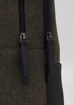 Pier One Prix Affortable UNISEX – Sac à Dos Sacs Compartiment Pour Pc Portable 10 Pier One Prix Affortable UNISEX – Sac à Dos Sacs Compartiment Pour Pc Portable -Fashion Soldes bcaa8a2e4edf47598cc7b6a18a33f49a