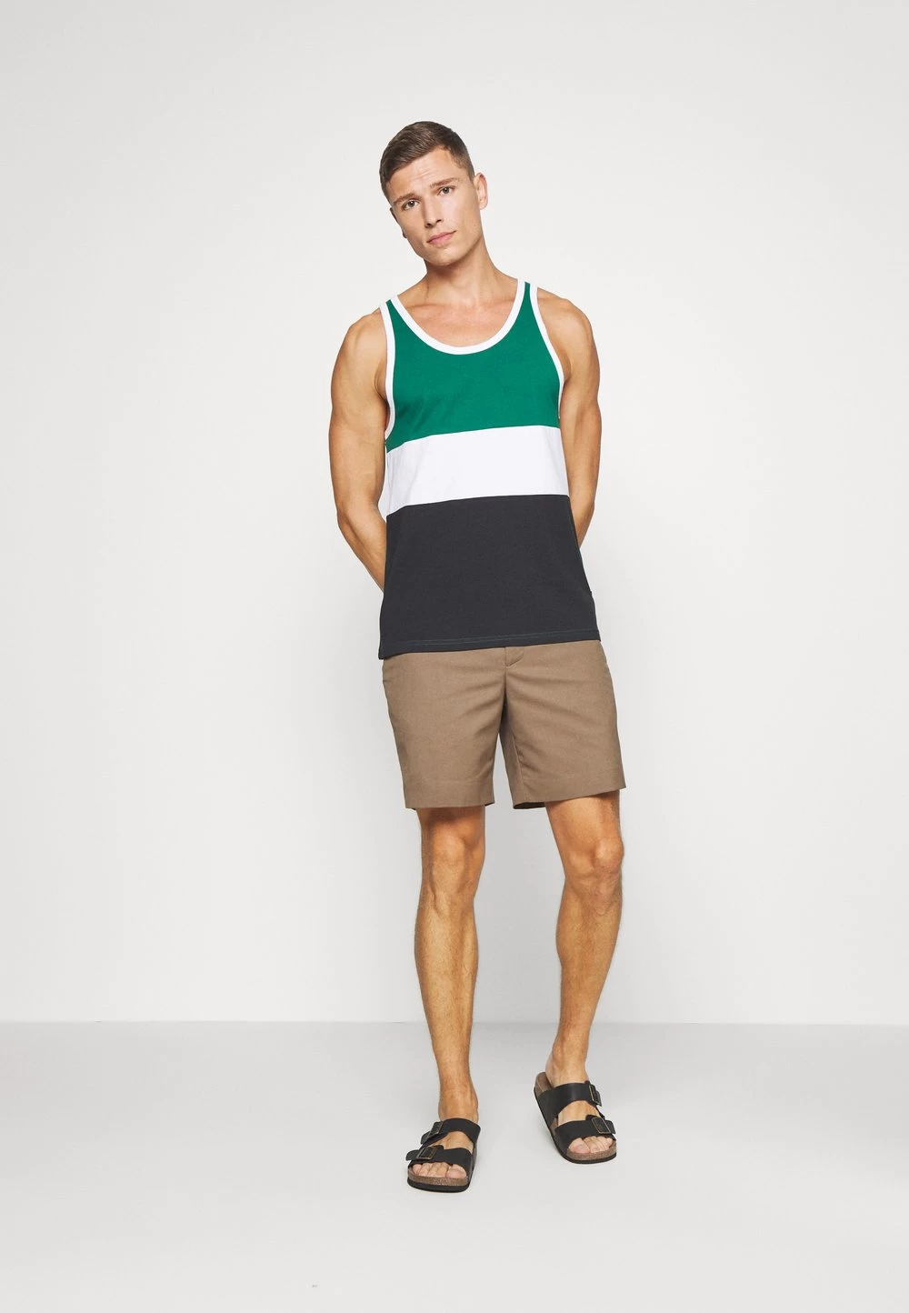 Pier One En Remise Débardeur T-shirts & Polos Encolure Large Ronde Homme 2 Pier One En Remise Débardeur T-shirts & Polos Encolure Large Ronde Homme – Image 2