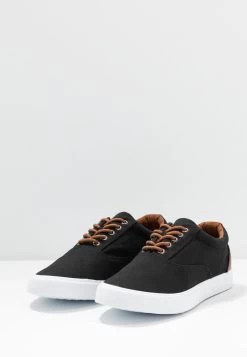 Excellente Qualité Pier One Baskets Basses Baskets & Sneakers Rond Homme 11 Excellente Qualité Pier One Baskets Basses Baskets & Sneakers Rond Homme -Fashion Soldes c4cf3565537c4ea1b44b68540f2735de