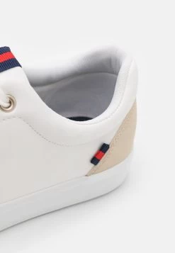 Pier One Plus Bas Prix De Vente UNISEX – Baskets Basses Baskets & Sneakers Rond -Fashion Soldes c54ac49e21e94661a91dc5c87362d9b6