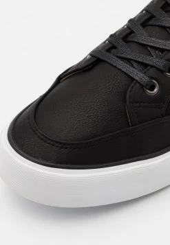 Pier One Prix Cassé Baskets Basses Sneakers Rond Homme 14 Pier One Prix Cassé Baskets Basses Sneakers Rond Homme -Fashion Soldes c67d534b3e2c455a85ade02dcc1e0712