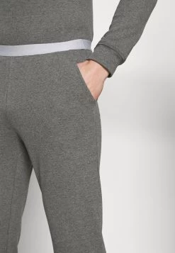 Prix Gelé Pier One LOUNGE HENLEY TROUSERS – Bas De Pyjama Pyjamas Normale Homme -Fashion Soldes c8816ea98241478a937b2a028204ec76