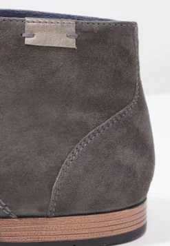 Prix Compétitif Pier One Derbies & Richelieus Chaussures De Ville Rond Homme 12 Prix Compétitif Pier One Derbies & Richelieus Chaussures De Ville Rond Homme -Fashion Soldes ca6c9d7b82a449058960be26da75f18d