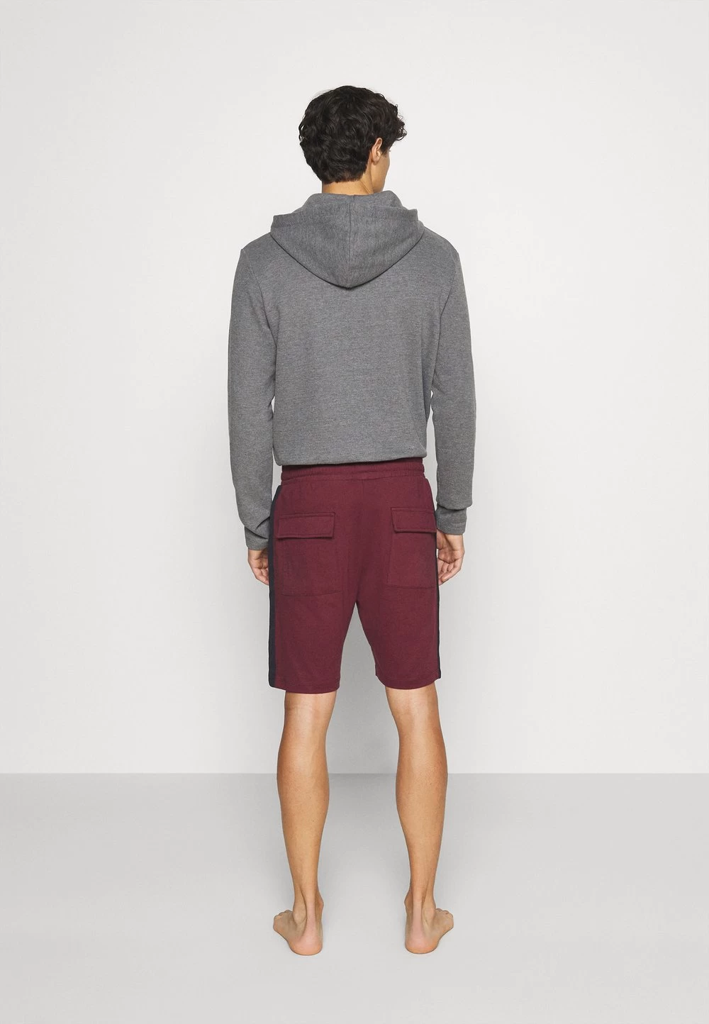 Pier One LOUNGE STRIPED SHORTS – Bas De Pyjama Prix D’Amis Pyjamas Normale Homme 3 Pier One LOUNGE STRIPED SHORTS – Bas De Pyjama Prix D’Amis Pyjamas Normale Homme – Image 3