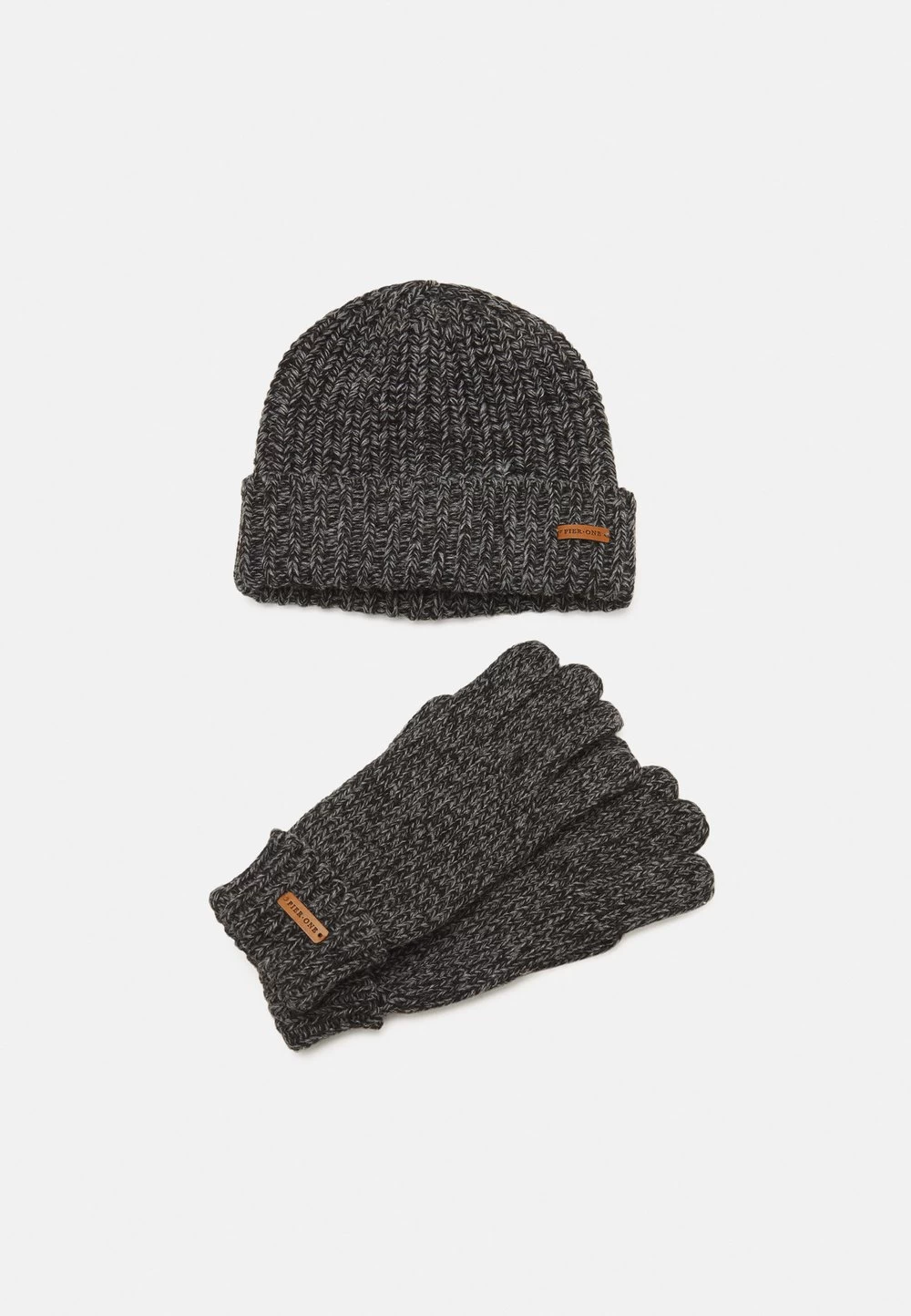 Pier One 50% Off De Vente SET – Écharpe Casquettes, Bonnets Et Chapeaux Chiné Homme 3 Pier One 50% Off De Vente SET – Écharpe Casquettes, Bonnets Et Chapeaux Chiné Homme – Image 3