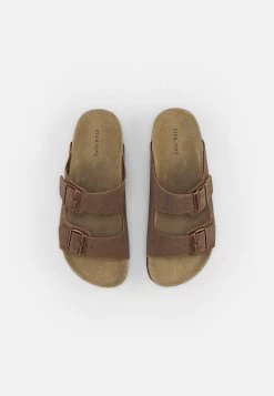 Vendre Pier One Mules Sandales Ouvert Unisex 9 Vendre Pier One Mules Sandales Ouvert Unisex -Fashion Soldes cf51ec7e58fc4cfeb3c67c246811affc