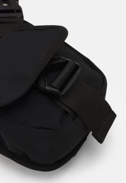 Pier One Rabais UNISEX – Sac Bandoulière Sacs Et Bagages Fermeture à Clip -Fashion Soldes d0ebfc9755e14010b623ce8b670b432e