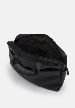 Vendre Pier One UNISEX – Sac Ordinateur Sacs Compartiment Pour Pc Portable 7 Vendre Pier One UNISEX – Sac Ordinateur Sacs Compartiment Pour Pc Portable -Fashion Soldes d158fb8ccd5e4bf58345874e8a554e7b