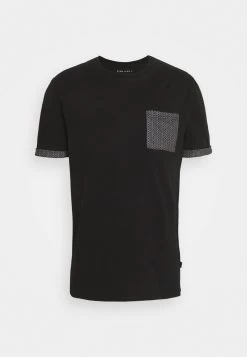 Pier One Prix Malin T-shirt Imprimé T-shirts Col Rond Homme 10 Pier One Prix Malin T-shirt Imprimé T-shirts Col Rond Homme -Fashion Soldes d3e96b44c7dc4fe883f1129f257c464b