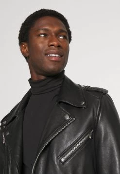 Pier One Assurance De L’Authenticité 2 PACK – T-shirt à Manches Longues T-shirts Col Roulé Homme -Fashion Soldes d85c578d003b4ec5946935ddea632567