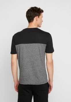Pier One T-shirt Imprimé Marchandise De Première Qualité T-shirts & Polos Col Rond Homme 7 Pier One T-shirt Imprimé Marchandise De Première Qualité T-shirts & Polos Col Rond Homme -Fashion Soldes dc352f96b3b04f088e7e31cf94bf2354