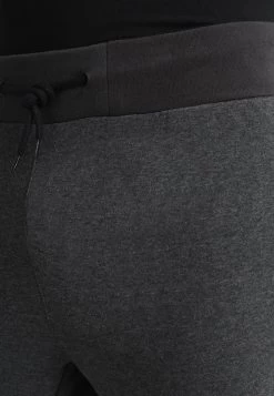 Prix Dynamité Pier One Pantalon De Survêtement Pantalons Normale Homme 11 Prix Dynamité Pier One Pantalon De Survêtement Pantalons Normale Homme -Fashion Soldes e1e35522afbd424296d37d965a7827c3