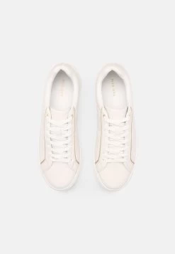 Vendre Pier One Baskets Basses Sneakers Rond Homme -Fashion Soldes e363bb2c61b84e91b7e746269d11a28d