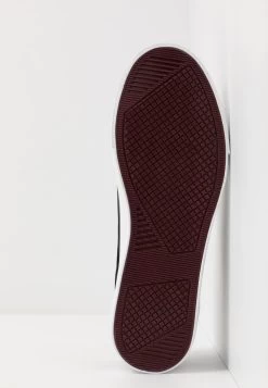 Pier One Baskets Basses Prix Affortable Sneakers Rond Homme 11 Pier One Baskets Basses Prix Affortable Sneakers Rond Homme -Fashion Soldes e8bbd3ab6bce48dbb621fc1510aaf330