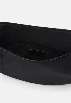 Pier One UNISEX – Sac Bandoulière Produit De Première Qualité Sacs Et Bagages Compartiment Pour Téléphone Portable -Fashion Soldes ec17517b68a640c9931c186b5641a337