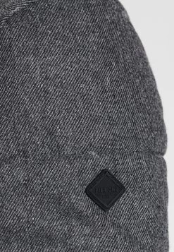 Pier One Faible Prix HOODED – Veste D’hiver Vestes Col Doublé Homme 12 Pier One Faible Prix HOODED – Veste D’hiver Vestes Col Doublé Homme -Fashion Soldes edc121753b62432f96e96f4104b2e07d