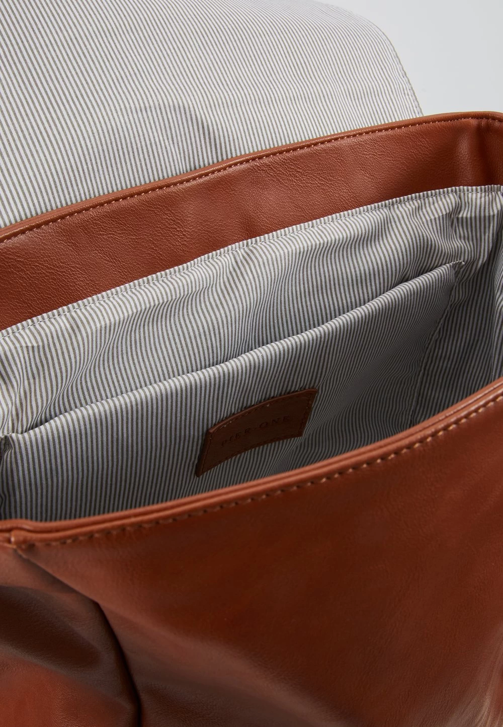 Discount En Ligne Pier One UNISEX – Sac à Dos Sacs Fermoir Aimanté 5 Discount En Ligne Pier One UNISEX – Sac à Dos Sacs Fermoir Aimanté – Image 5