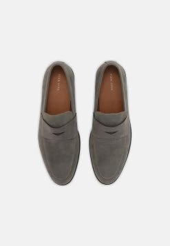 Pier One Mocassins Prix Sympa Mocassins Et Loafers Rond Homme 12 Pier One Mocassins Prix Sympa Mocassins Et Loafers Rond Homme -Fashion Soldes efc56c151e624a42af9fd1a94c2200d2