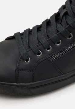 Soldes Pier One Baskets Montantes Baskets & Sneakers Rond Homme -Fashion Soldes f01ae37c752e4851b7fe4aca549e5193