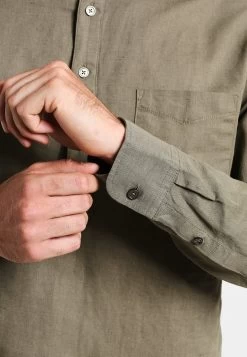 Pier One Chemise Prix Allégé Chemises Col Tunisien Homme -Fashion Soldes f27e82a1f5c04d0a8e8edceaca2cc659