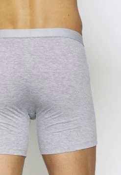 Pier One 3 PACK – Shorty Prix Ourlé Sous-vêtements & Chaussettes Normale Homme -Fashion Soldes f2b4755361ef4f3698246a8062b4ef1a