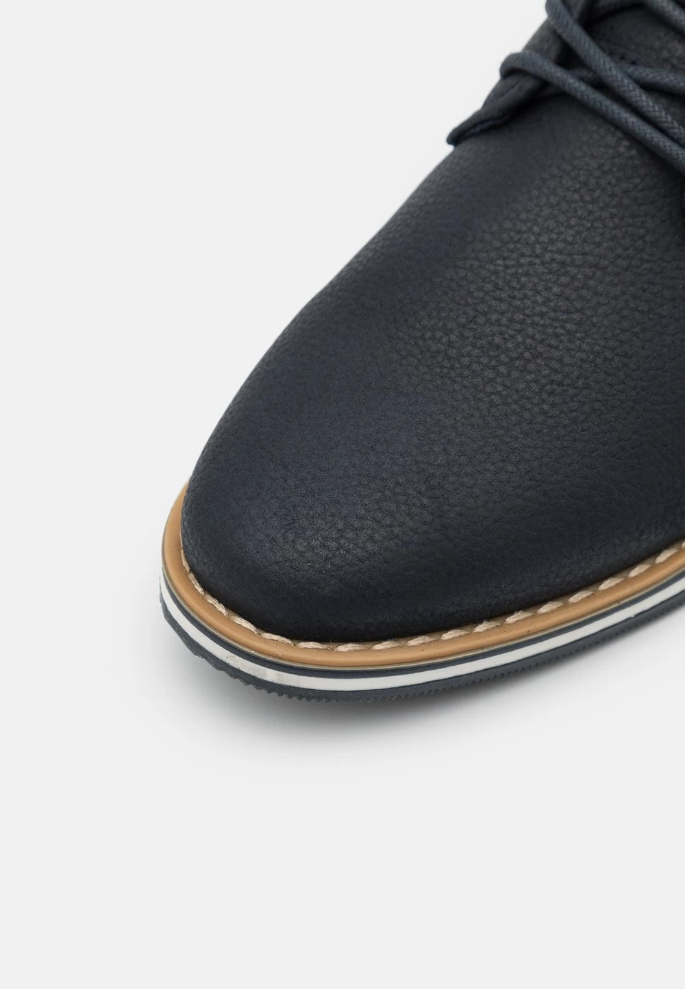 Prix Discount Pier One Chaussures à Lacets Derbies Et Richelieus Rond Homme 6 Prix Discount Pier One Chaussures à Lacets Derbies Et Richelieus Rond Homme – Image 6