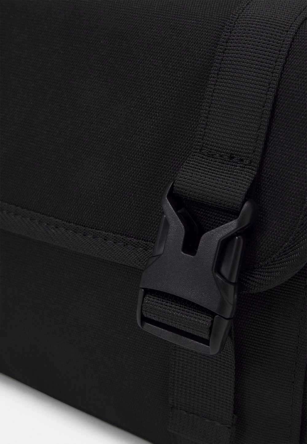 Prix Sacrifiés Pier One UNISEX – Sac Bandoulière Sacs Fermeture à Clip 4 Prix Sacrifiés Pier One UNISEX – Sac Bandoulière Sacs Fermeture à Clip – Image 4