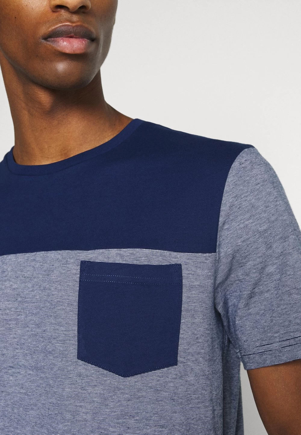 Première Qualité Pier One T-shirt Imprimé T-shirts Col Rond Homme 5 Première Qualité Pier One T-shirt Imprimé T-shirts Col Rond Homme – Image 5