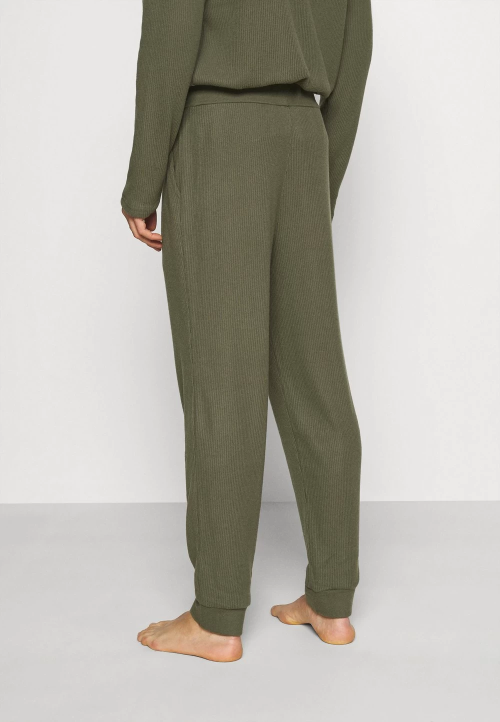 Pier One Remise En Ligne Bas De Pyjama Pyjamas Haute Homme 3 Pier One Remise En Ligne Bas De Pyjama Pyjamas Haute Homme – Image 3