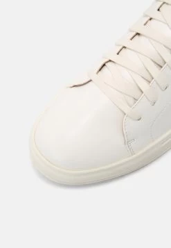 Prix Ourlé Pier One Baskets Basses Sneakers Rond Homme -Fashion Soldes f91fbfbc4be14553b5493de5843f78bb