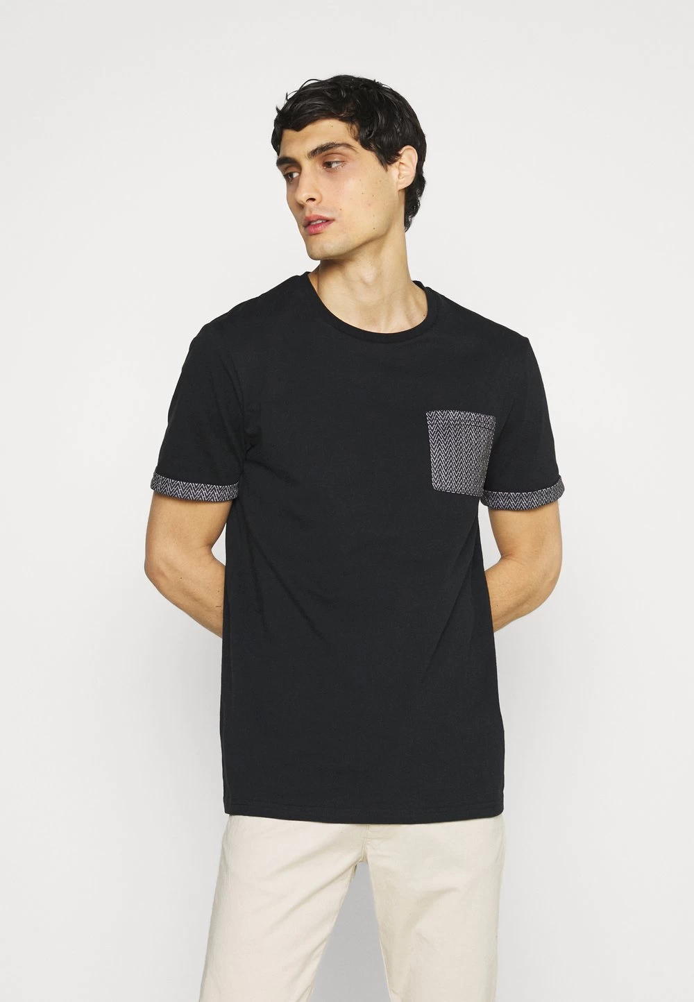 Pier One Prix Malin T-shirt Imprimé T-shirts Col Rond Homme 1 Pier One Prix Malin T-shirt Imprimé T-shirts Col Rond Homme
