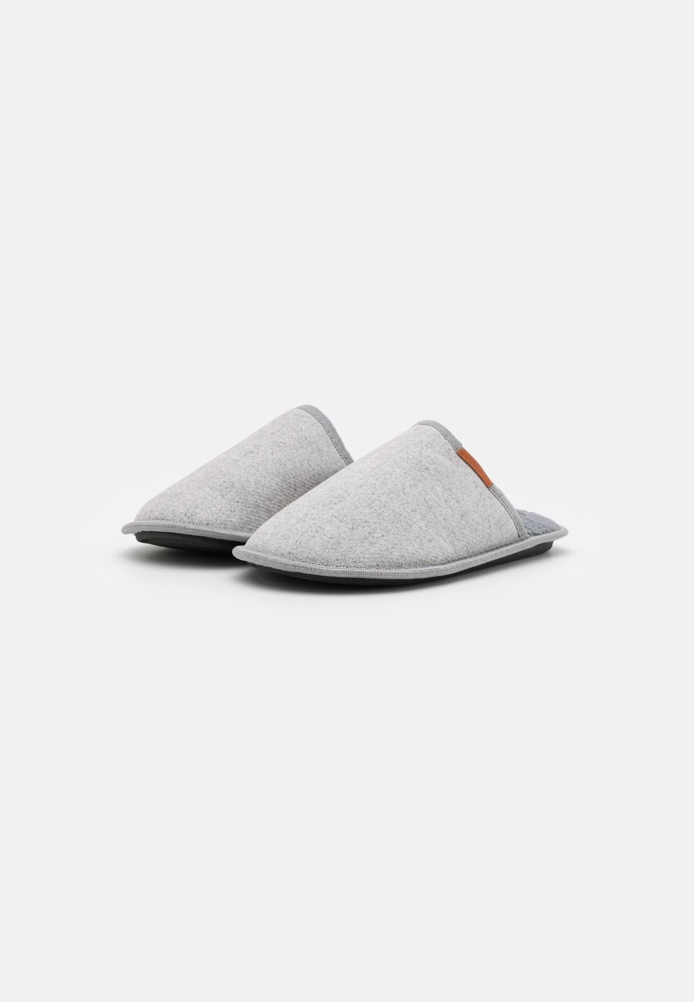Prix Accessible Pier One Chaussons Rond Homme 2 Prix Accessible Pier One Chaussons Rond Homme – Image 2