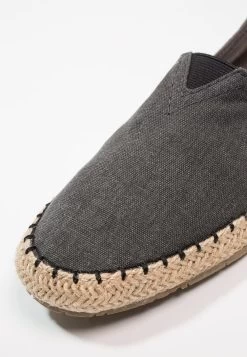 Pier One UNISEX – Espadrilles Prix Refroidis Chaussures Basses Rond Homme -Fashion Soldes fdc212f67f994b7abe0dd8404b71d104