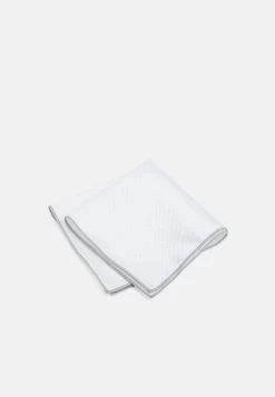 Rabais Pier One SET – Noeud Papillon Cravates Et Accessoires De Costume Carreaux Homme -Fashion Soldes ff256efcbe294dd7831dfe41c6e5b4eb