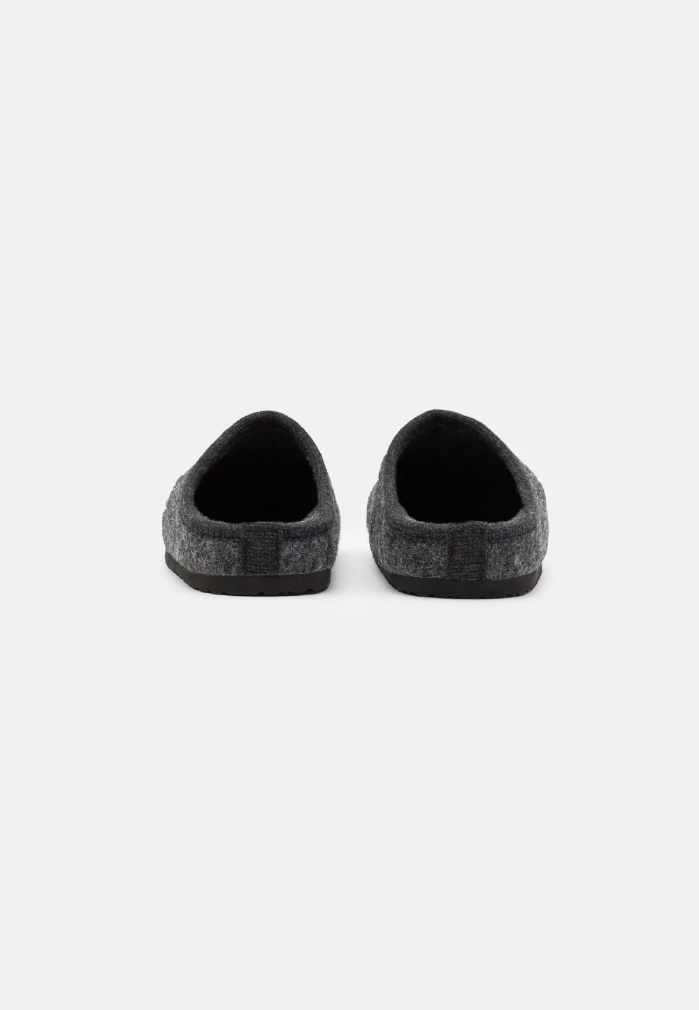 Pier One UNISEX – Chaussons Soldes Rond Homme 3 Pier One UNISEX – Chaussons Soldes Rond Homme – Image 3